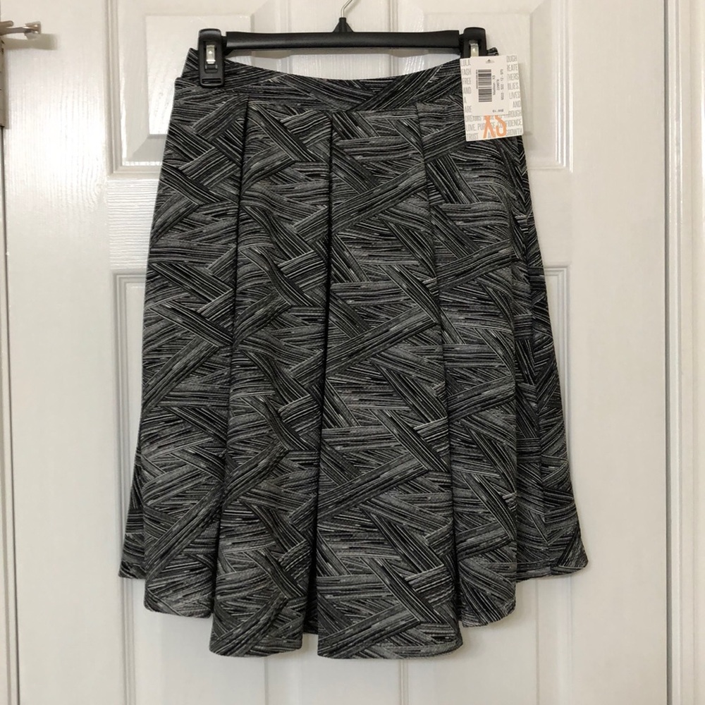 NWT Lularoe Madison skirt